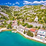 Appartamento Seafront Escape - Happy *
