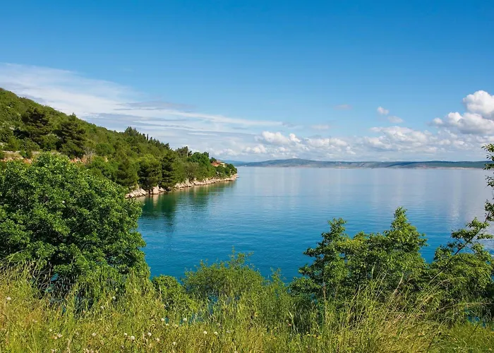 Apartment Seafront Escape - Happy Šibuljina