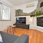 Seafront Escape - Happy Apartment Sibuljina
