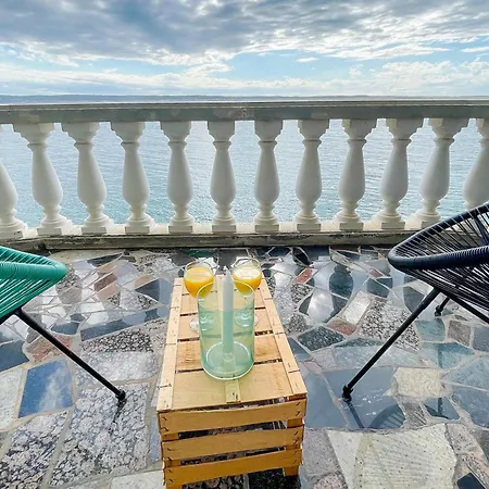 Apartamento Seafront Escape - Happy *