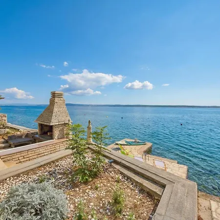 Apartman Seafront Escape - Happy Šibuljina